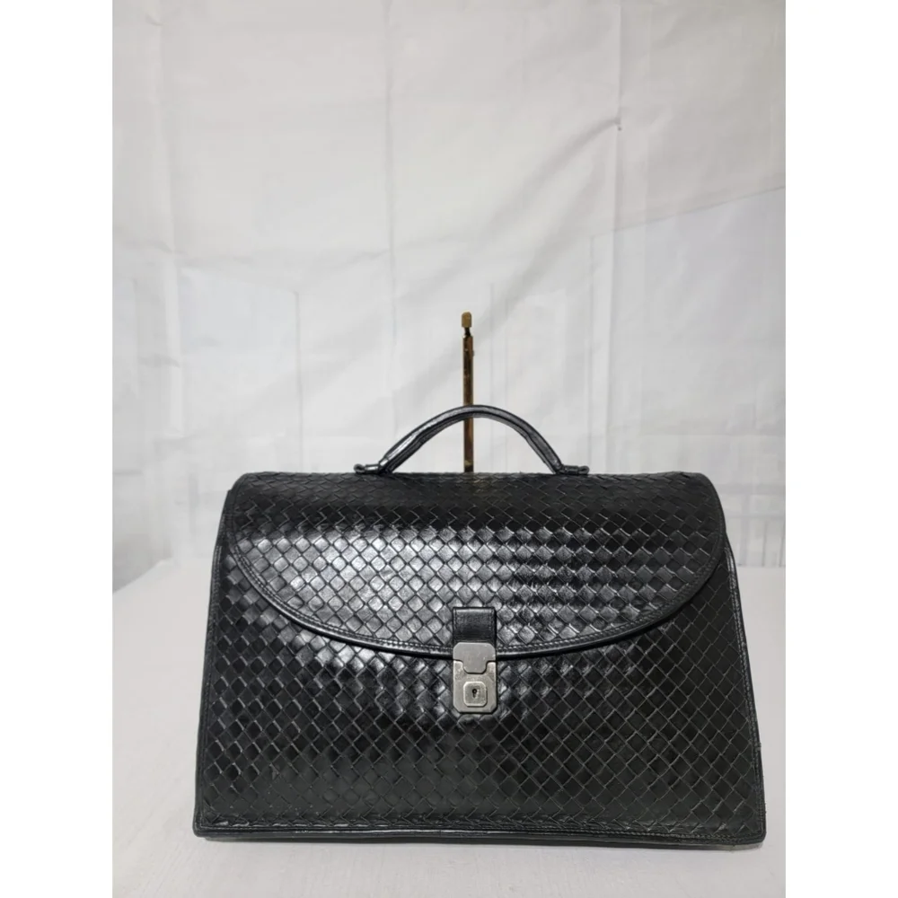 Authentic Bottega Veneta Envelope Briefcase Intrecciato Nappa BLACK